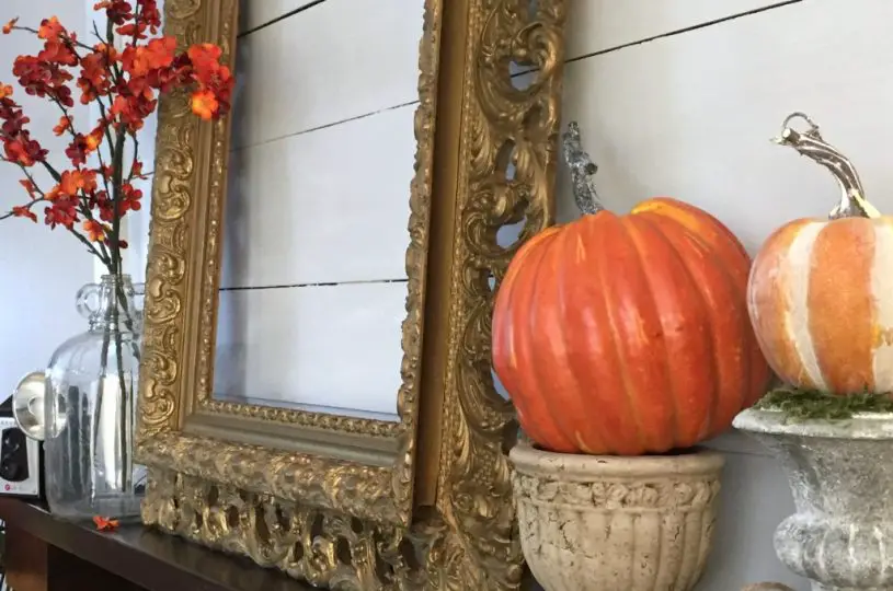 fall-mantel-decoration